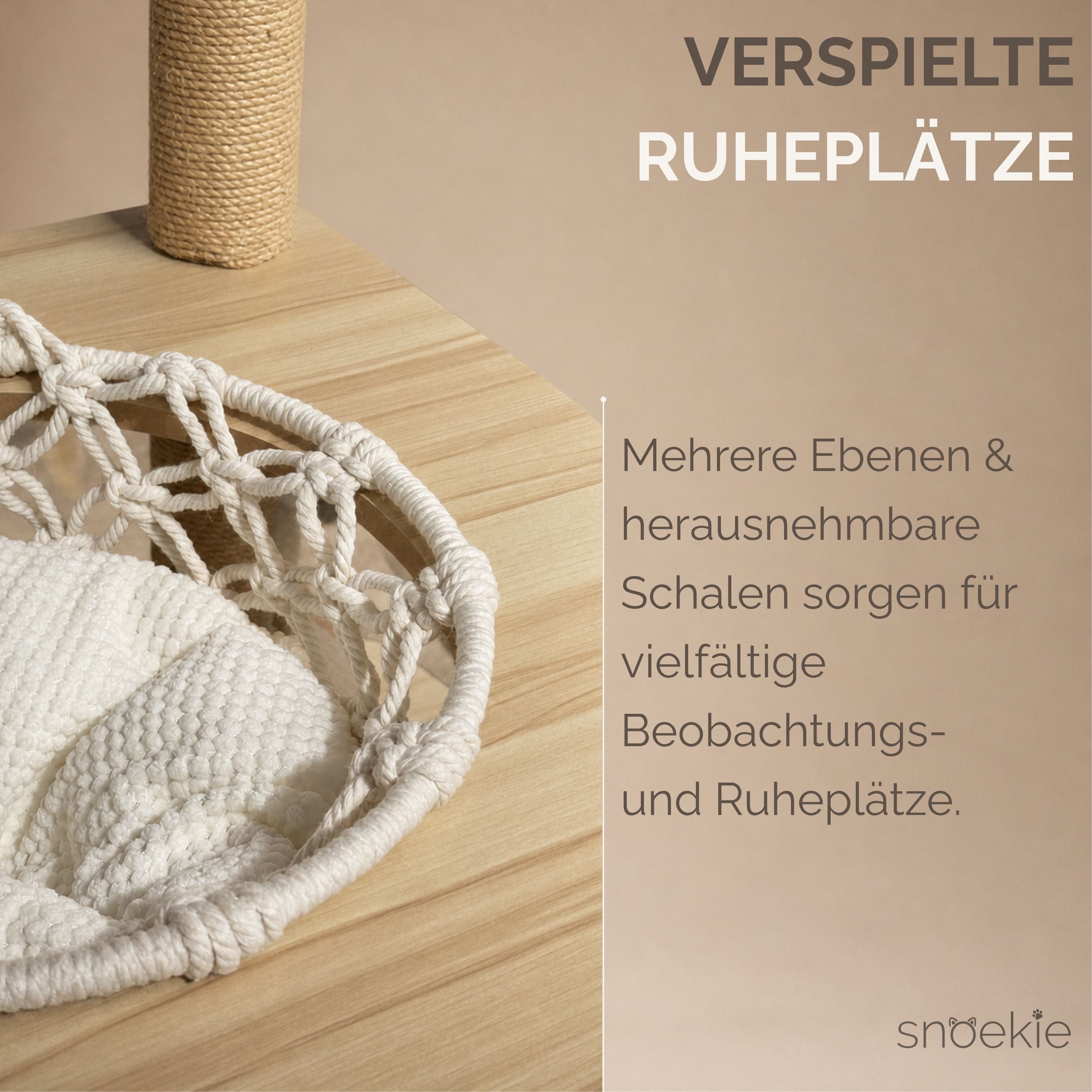"Niko" - Kratzbaum mit Katzenhaus, Makramee & Acryl-Körben & Kletterleiter
