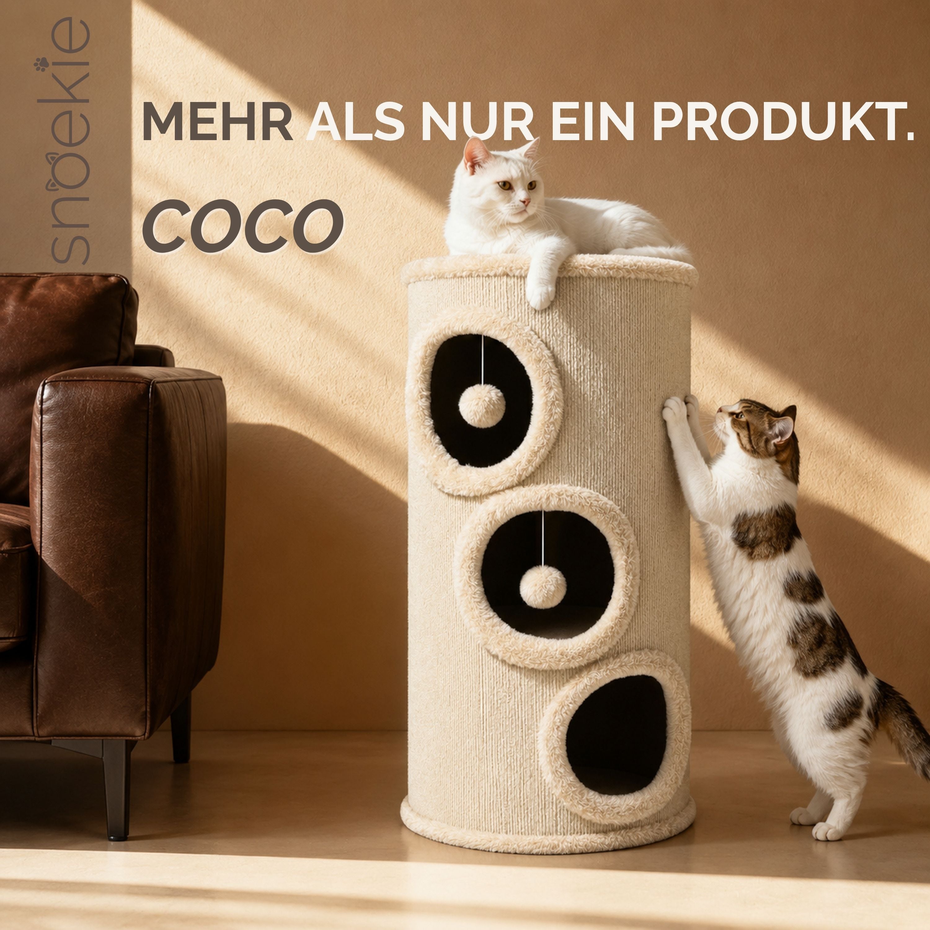 "Coco" - Kratzturm mit drei Höhlen & Plüschbällen